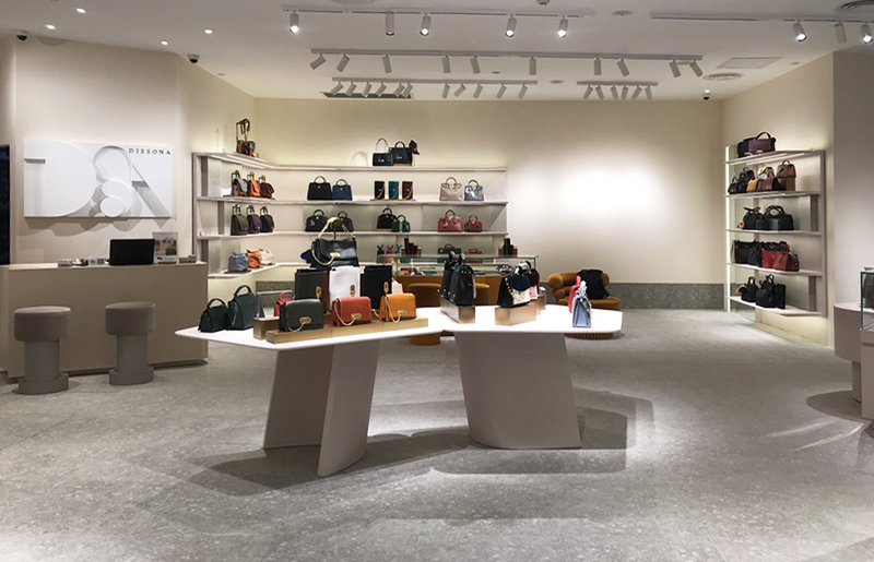 Dissona Yichang Boutique opening